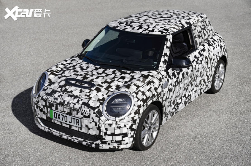 全新MINI三門掀背測試車諜照
