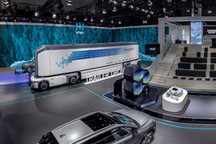 现代汽车集团携“氢+电”前瞻技术与产品亮相2021进博会