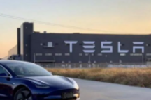 特斯拉揽下电池设备生产？4680电池量产再进一程