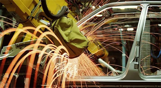 美國GDP,美國車企,底特律車企，汽車芯片短缺