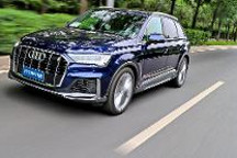 智驾开箱丨别看是改款产品，但这台奥迪Q7发生了很大变化