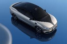 “智能穿戴”科技进入智能座舱，威马M7发布内饰官图