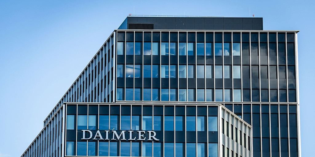 Выпуск электромобилей, Daimler Trucks