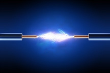 薩里大學(xué)開發(fā)全新分析方法 以發(fā)現(xiàn)超級電容器材料的隱藏行為