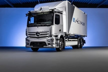 戴姆勒卡车CEO：芯片短缺比疫情更令人担忧