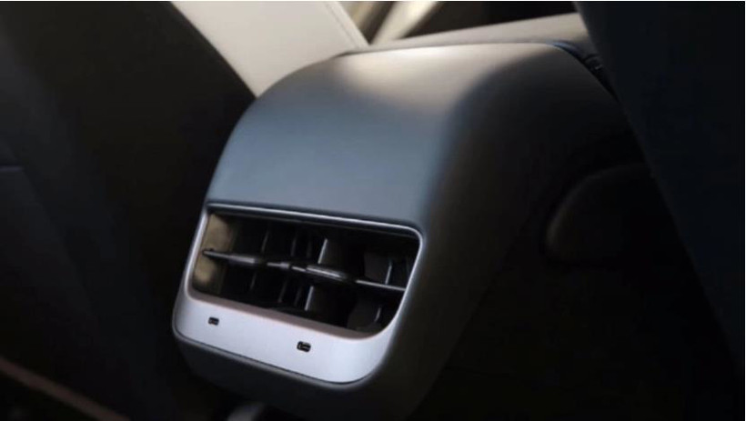 電動汽車，新車，特斯拉，減配交付,特斯拉USB端口