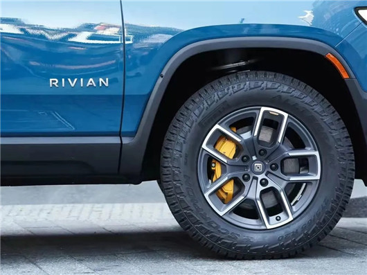 特斯拉，Rivian