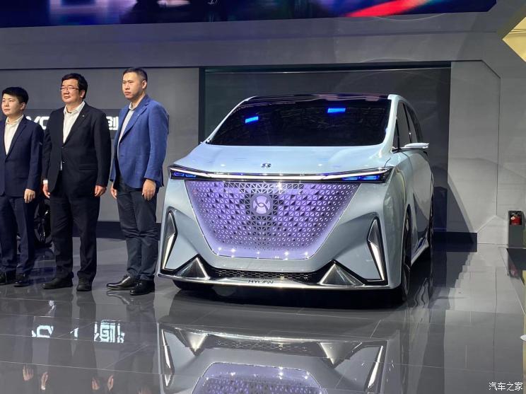 Автосалон в Гуанчжоу 2021: концепт-кар Hechuang Concept-M