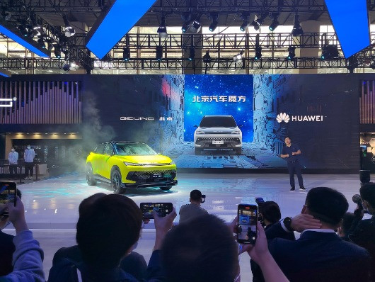 北京汽車(chē)，燃油車(chē)