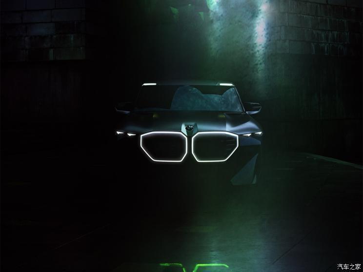 Мировая премьера концепт-кара BMW XM состоится 29 ноября.