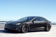 特斯拉Model S Plaid打破量产车1/4英里直线加速记录 用时不到9秒