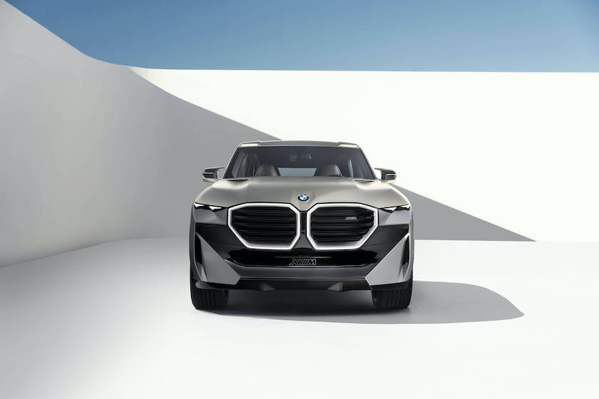 02. BMW XM概念車前臉.jpg
