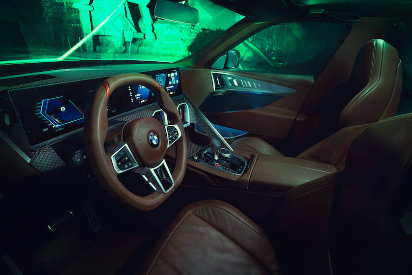05. BMW XM概念車駕駛艙.jpg