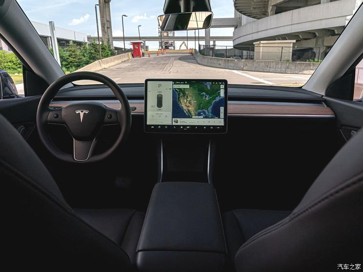 特斯拉（進(jìn)口） Model Y(海外) 2019款 Performance高性能全輪驅(qū)動(dòng)版