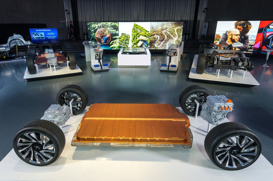 電動汽車，電池，通用陰極材料加工廠