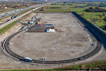 Stellantis建成无线充电试验高速公路