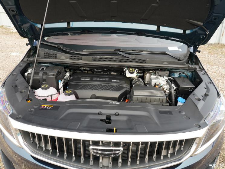 吉利新能源 嘉際新能源 2022款 1.5TD PHEV 白金尊貴型