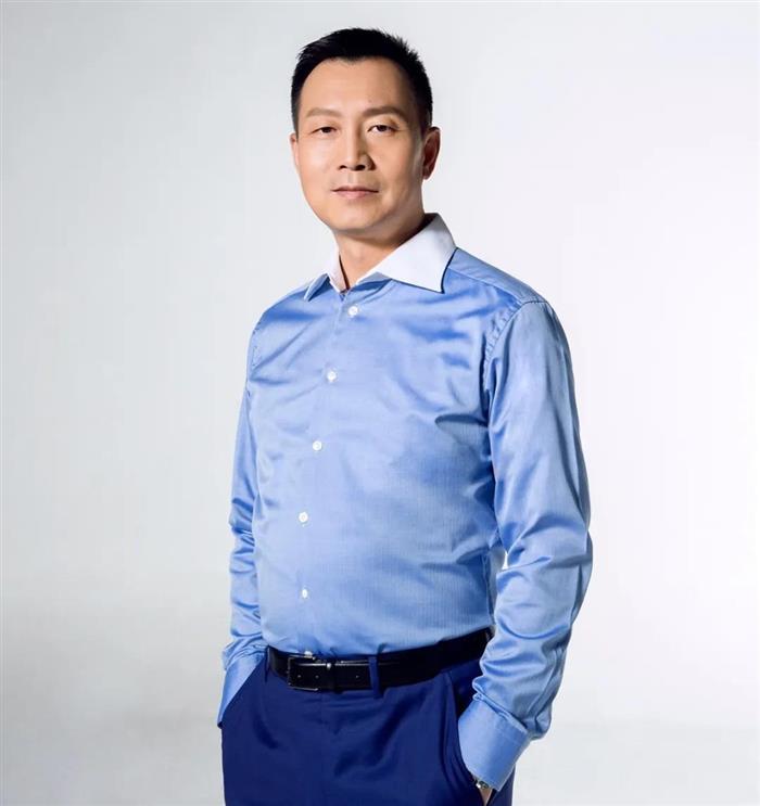 李宏鵬離職現(xiàn)代中國，將擔(dān)任萬達(dá)汽車總裁