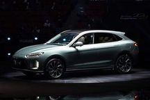 华为团队深度入驻 AITO问界M5预售价25万元起