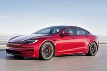 更新灯光秀/导航等功能 特斯拉推送11.0版本升级