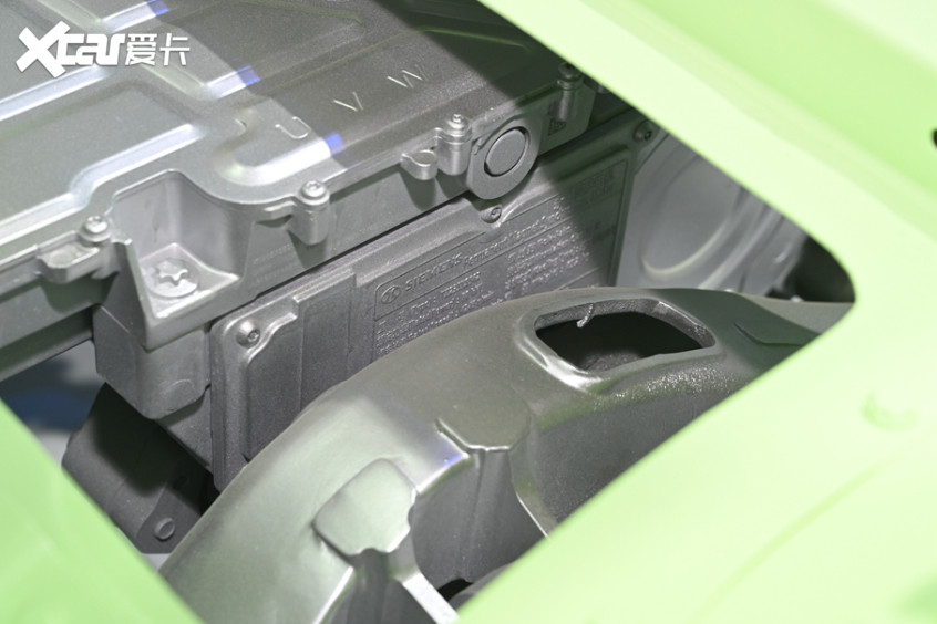 極狐阿爾法T拆車解析