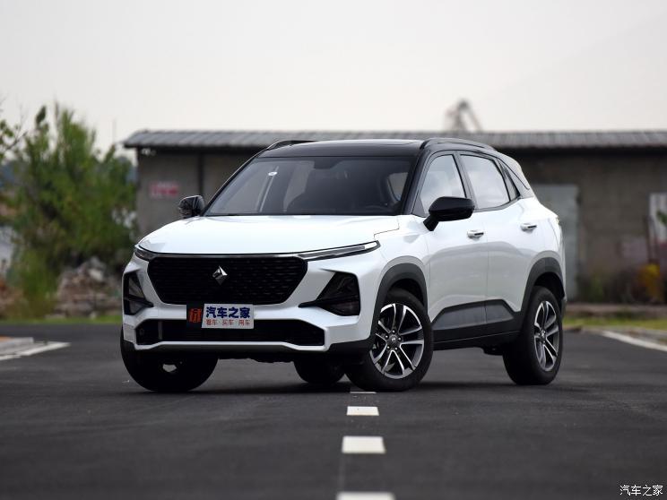 上汽通用五菱 新寶駿RS-3 2020款 1.5T CVT智能尊貴型