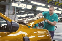 芯片断供 雷诺与Stellantis 四大品牌六大工厂生产受限