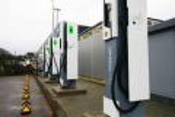 法国政府启动1亿欧元快速充电桩计划