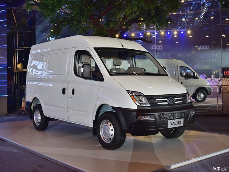 上汽大通 上汽大通MAXUS V80 2020款 2.5T 手動(dòng)經(jīng)典城配王短軸中頂2/3座