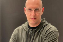 再受打击？苹果汽车高管跳槽至航天公司