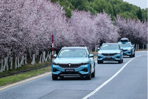 岚图FREE开展道路强化耐久试验 岚图汽车全球测试同行者第四站正式启动