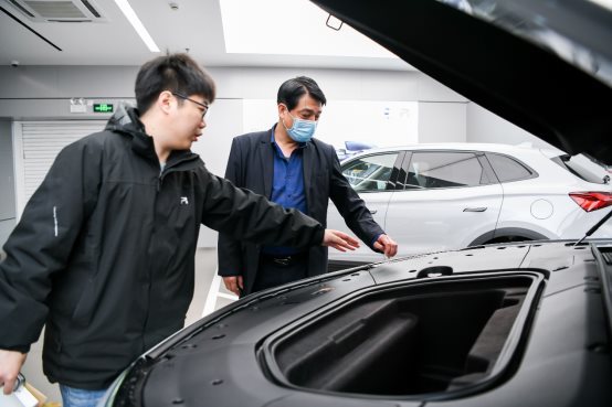 R汽車,新勢力交付