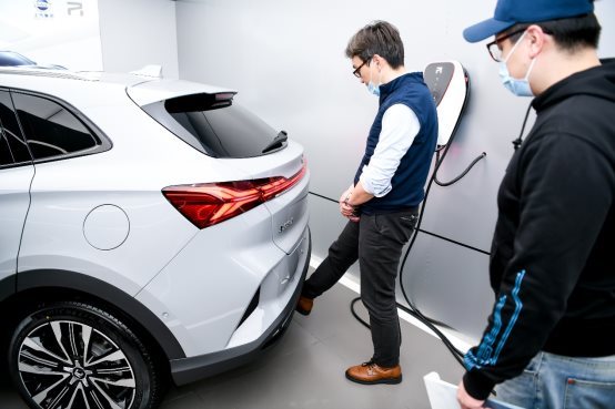 R汽車,新勢力交付