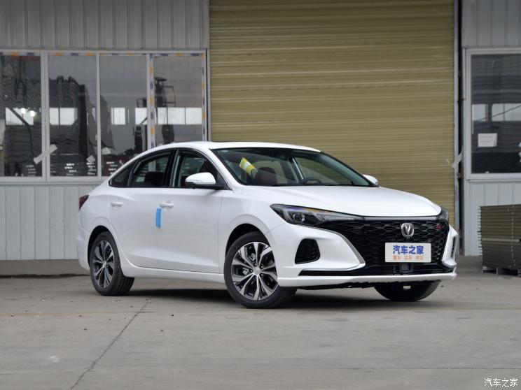 長(zhǎng)安汽車 逸動(dòng) 2021款 PLUS 藍(lán)鯨NE 1.4T GDI DCT基本型