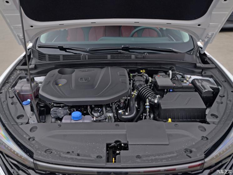 長(zhǎng)安汽車 逸動(dòng) 2021款 PLUS 藍(lán)鯨NE 1.4T GDI DCT基本型