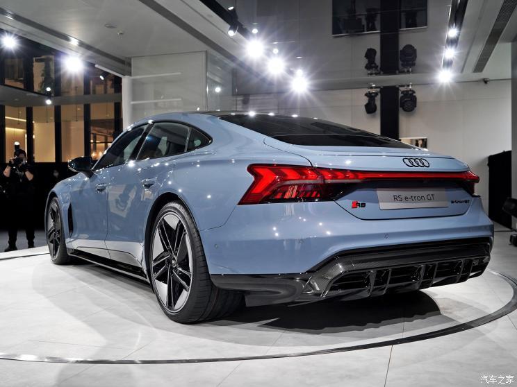 Audi Sport 奧迪RS e-tron GT 2021款 基本型