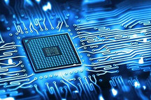 两会代表聚焦「缺芯」危机，车企应与芯片商定制化研发汽车芯片