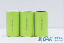 比克布局全极耳4680圆柱电池