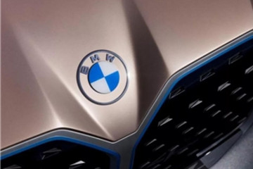 决战电动化，豪华车企从重塑品牌开始