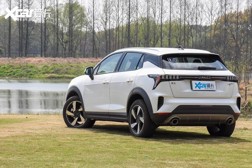 領(lǐng)克06 PHEV