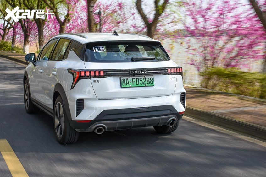 領(lǐng)克06 PHEV
