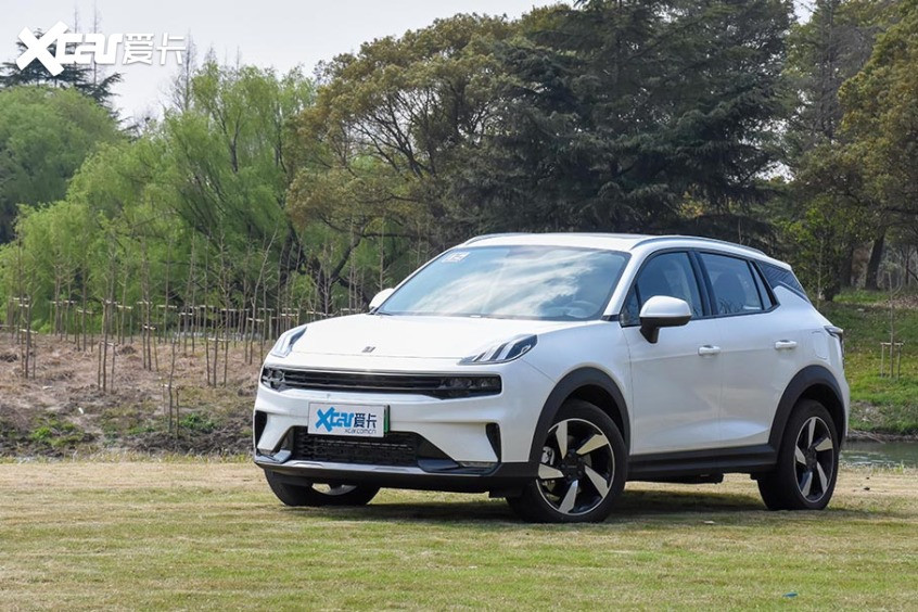 領(lǐng)克06 PHEV