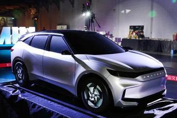 或2023年投放 富士康純電動SUV造型曝光