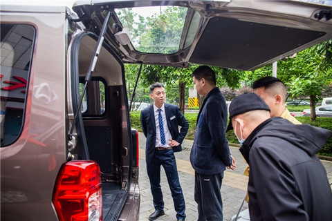 新车 新车