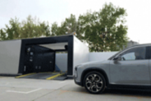 全程不下车自动泊入 换电比加油速度还快！蔚来车机OTA大升级