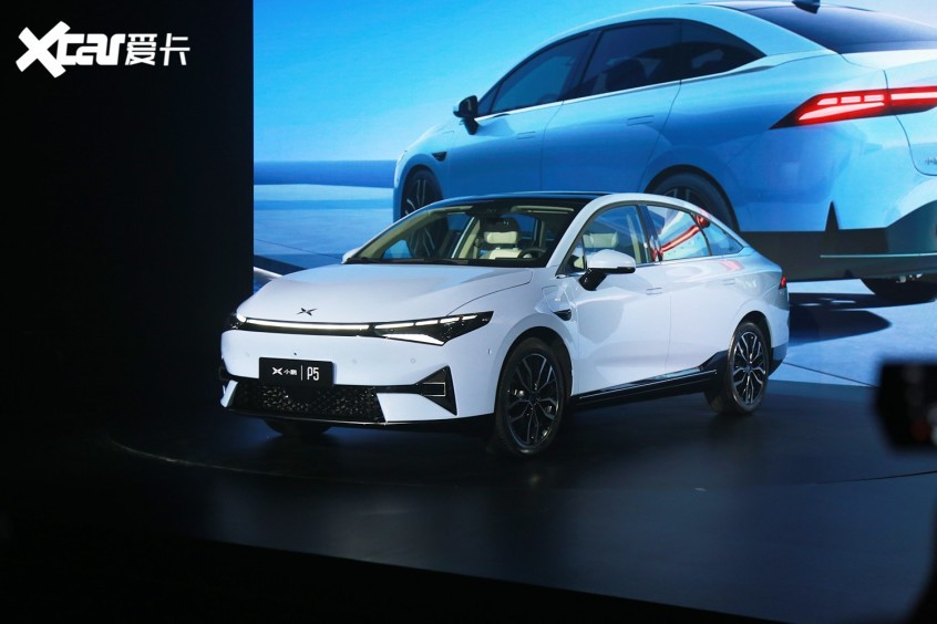 小鵬P5