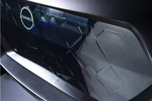 用聚碳酸酯改进汽车前脸设计