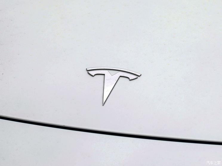 特斯拉中國(guó) Model Y 2021款 長(zhǎng)續(xù)航全輪驅(qū)動(dòng)版