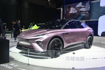 未來電動轎跑SUV新選擇 實拍R汽車ES33