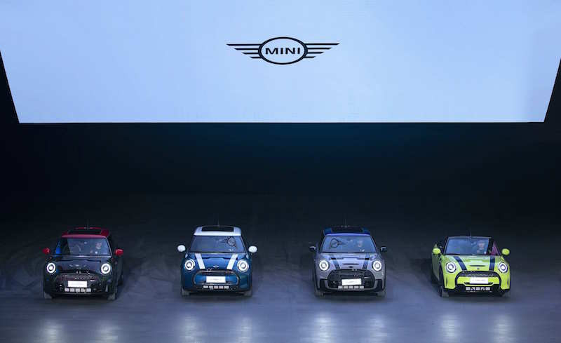 04.<a class='link'  target='_blank'>MINI</a>品牌秀.jpg